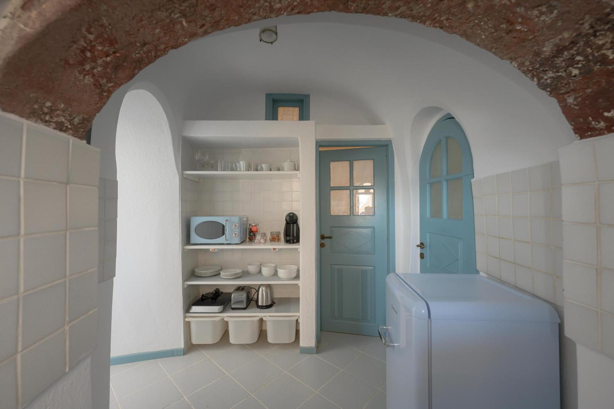 Nano Oia